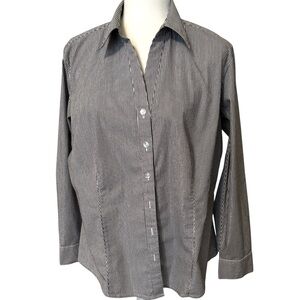 CHICO’S Black and Silver Metallic Pinstripe Shirt Size 10